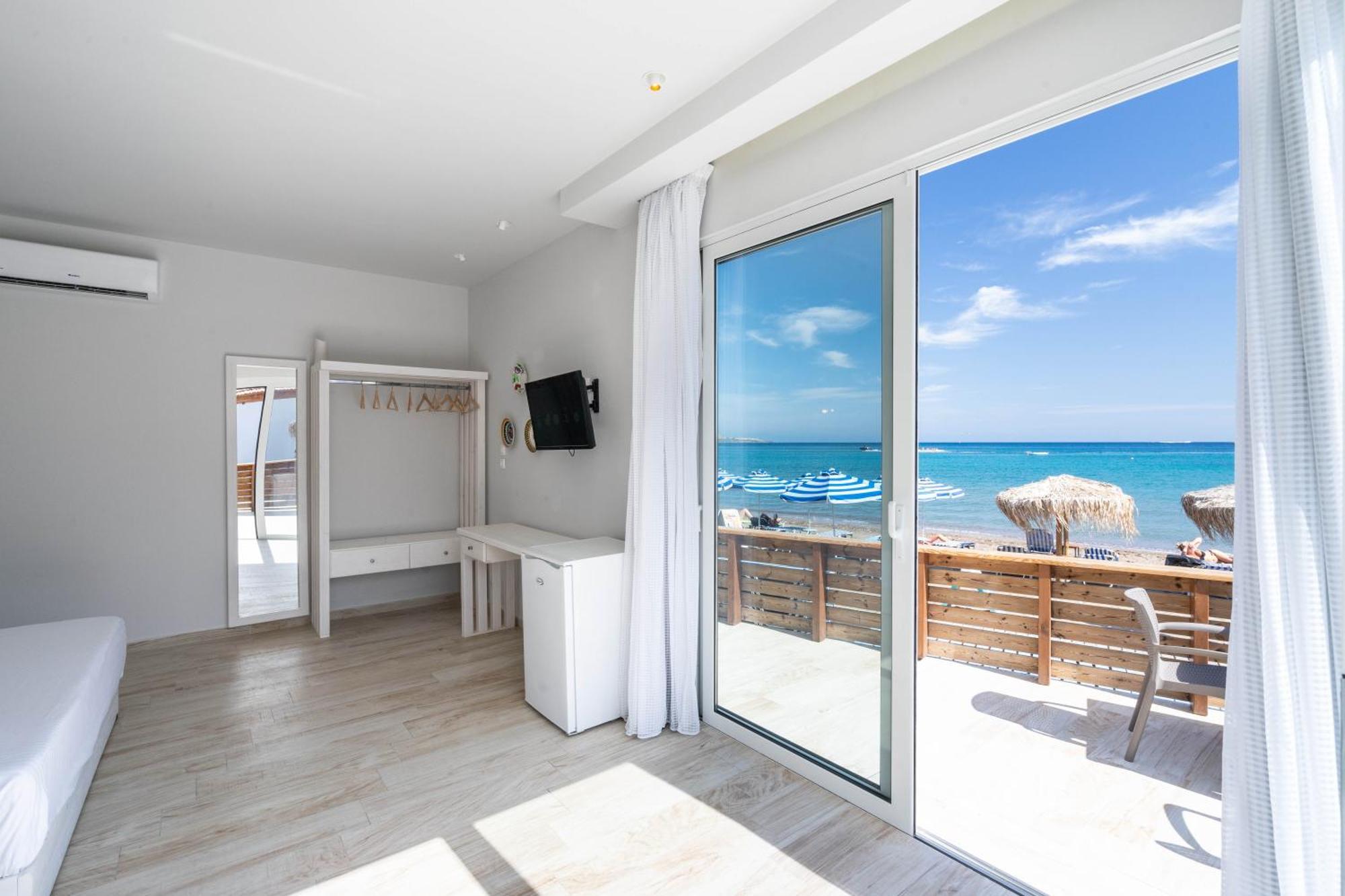 Raffaello Beach Фалираки Номер фото