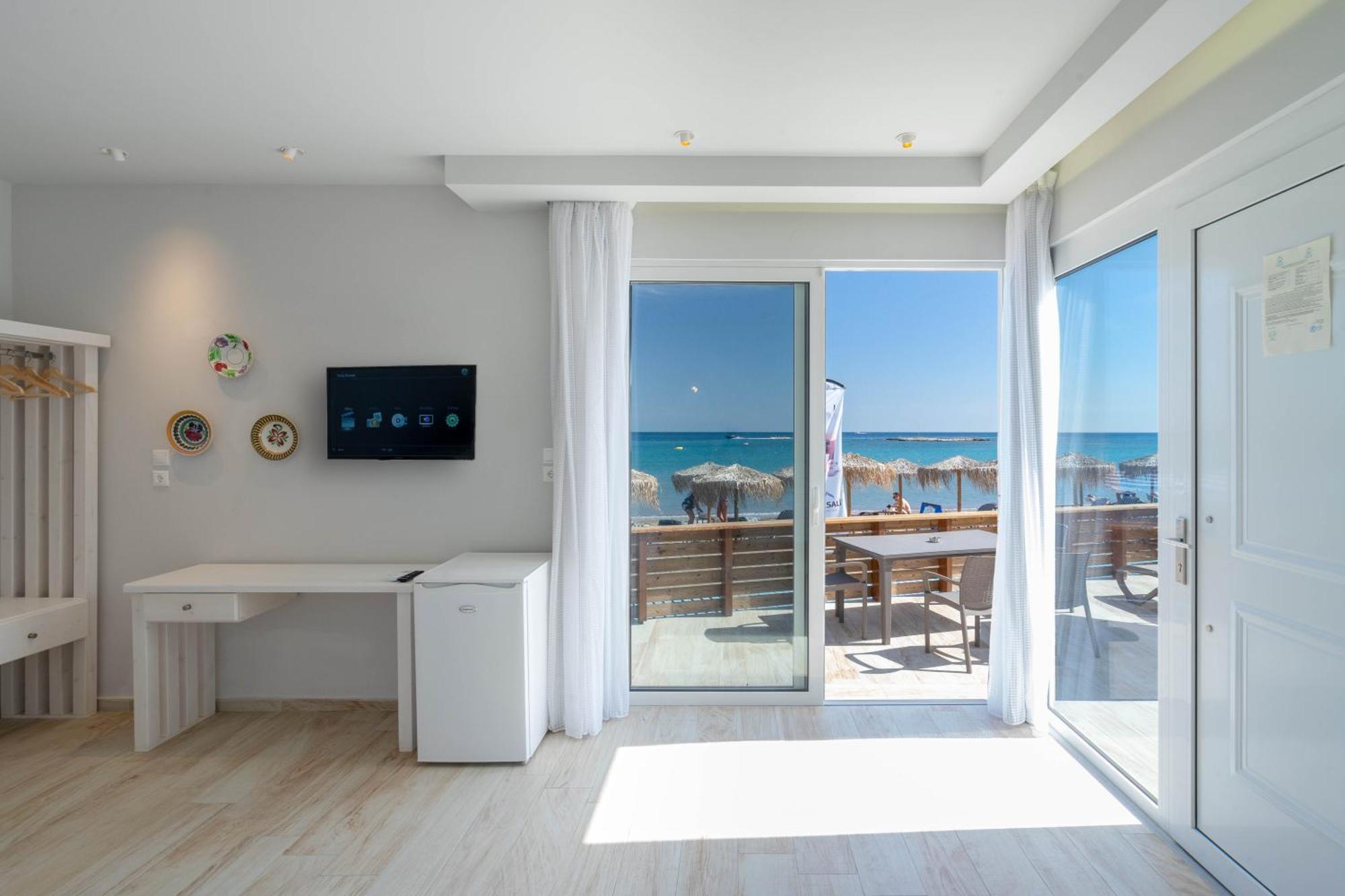 Raffaello Beach Фалираки Номер фото